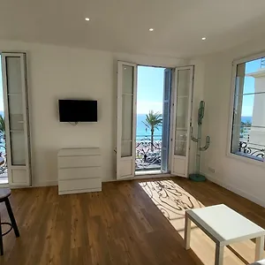 Apartment Promenade Des Anglais Panoramic Sea View, Nizza